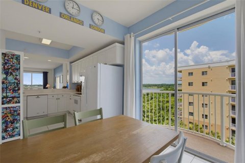 Condominio en venta en Orlando, Florida, 3 dormitorios, 217.86 m2 № 2157383 - foto 22