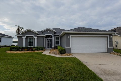 Casa en Lakeland, Florida 3 dormitorios, 164.16 m2 № 2380746
