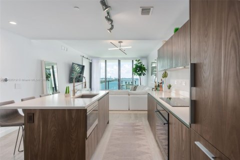 Copropriété à vendre à Miami, Floride: 1 chambre, 89.09 m2 № 1953518 - photo 3
