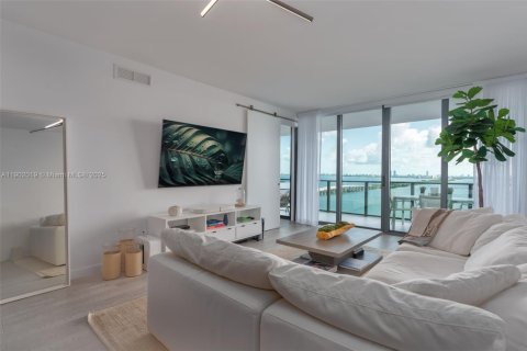 Copropriété à vendre à Miami, Floride: 1 chambre, 89.09 m2 № 1953518 - photo 1