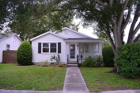 Villa ou maison à Saint Petersburg, Floride 2 chambres, 73.02 m2 № 2345569