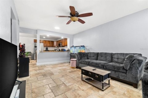 Townhouse in Clearwater, Florida 4 bedrooms, 135.27 sq.m. № 1772152 - photo 2