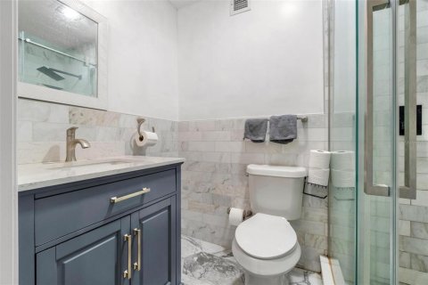Townhouse in Clearwater, Florida 4 bedrooms, 135.27 sq.m. № 1772152 - photo 14
