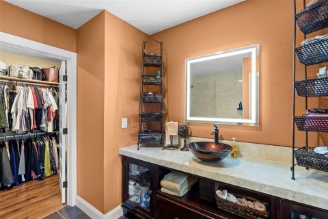 Condo in Ruskin, Florida, 1 bedroom № 2303129 - photo 22