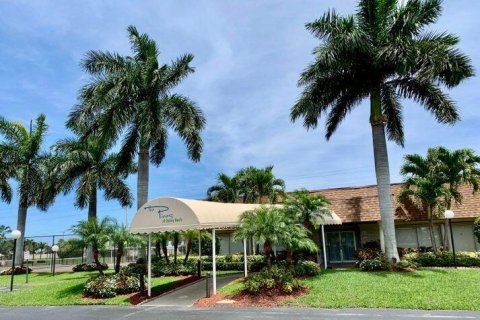 Condo in Delray Beach, Florida, 2 bedrooms  № 2176201 - photo 16