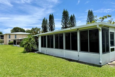 Condo in Delray Beach, Florida, 2 bedrooms  № 2176201 - photo 5