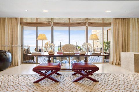 Condominio en venta en Bal Harbour, Florida, 6 dormitorios, 636.19 m2 № 1956521 - foto 16