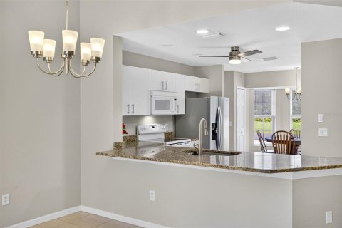 House in Punta Gorda, Florida 2 bedrooms, 122.72 sq.m. № 1843597 - photo 8