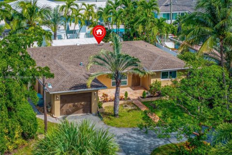 House in Fort Lauderdale, Florida 3 bedrooms, 138.33 sq.m. № 1944230 - photo 3