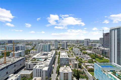 Copropriété à louer à Miami, Floride: 2 chambres, 164.44 m2 № 1967358 - photo 29