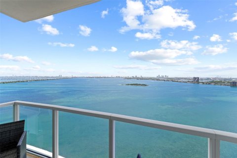 Copropriété à louer à Miami, Floride: 2 chambres, 164.44 m2 № 1967358 - photo 16