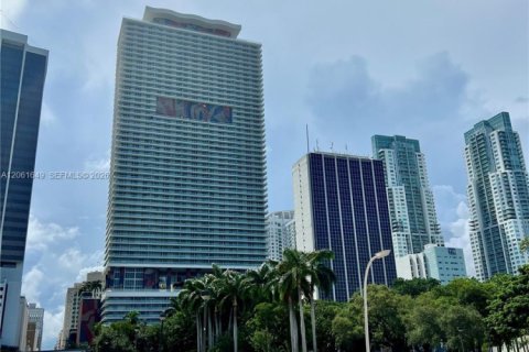 Condo in Miami, Florida № 2246809 - photo 5