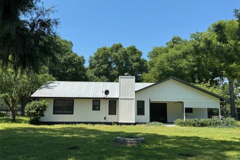 Casa en Ocala, Florida 3 dormitorios, 139.73 m2 № 2229383