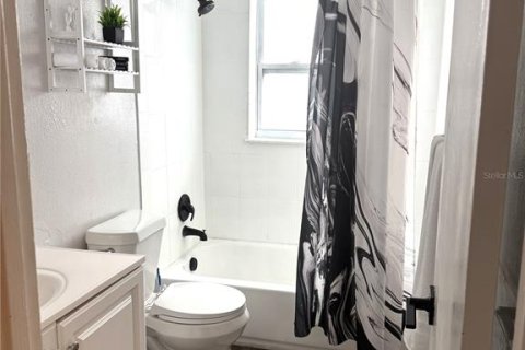 Appartement à louer à Pinellas Park, Floride: 2 chambres, 67.91 m2 № 2418891 - photo 10