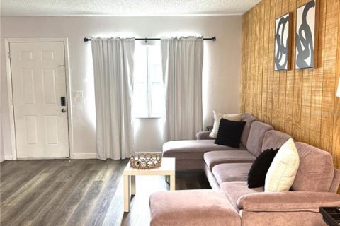 Appartement à louer à Pinellas Park, Floride: 2 chambres, 67.91 m2 № 2418891 - photo 6