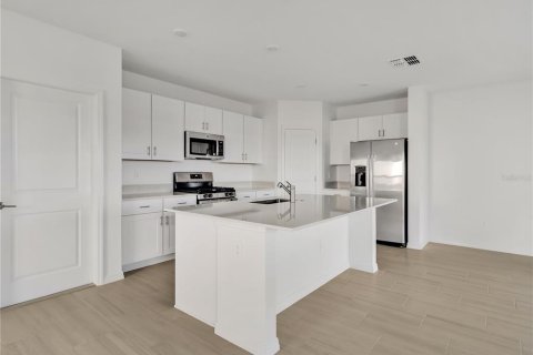 Villa ou maison à louer à Parrish, Floride: 4 chambres, 185.8 m2 № 2432635 - photo 12