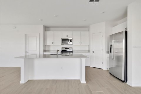 Villa ou maison à louer à Parrish, Floride: 4 chambres, 185.8 m2 № 2432635 - photo 6