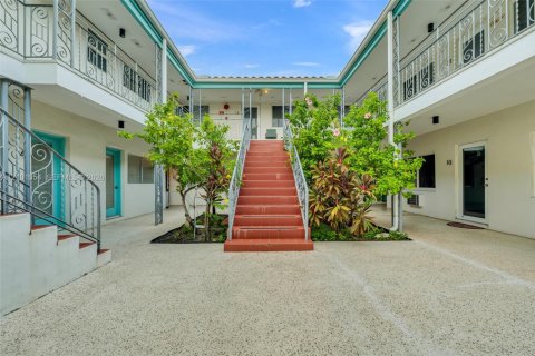 Copropriété à louer à Miami Beach, Floride: 1 chambre, 47.01 m2 № 2401363 - photo 21