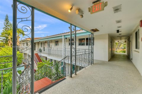 Copropriété à louer à Miami Beach, Floride: 1 chambre, 47.01 m2 № 2401363 - photo 20