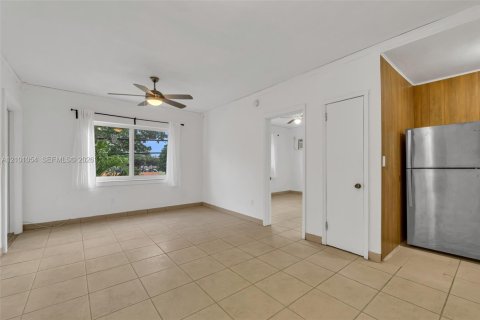 Copropriété à louer à Miami Beach, Floride: 1 chambre, 47.01 m2 № 2401363 - photo 12