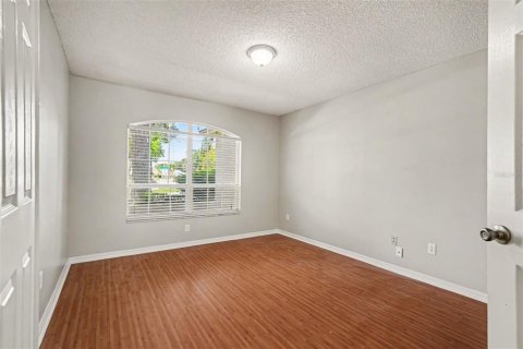 House in Valrico, Florida 4 bedrooms, 211.91 sq.m. № 2231463 - photo 16