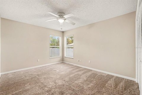 House in Valrico, Florida 4 bedrooms, 211.91 sq.m. № 2231463 - photo 21