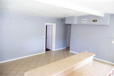 Casa en alquiler en Tampa, Florida, 4 dormitorios, 122.63 m2 № 1919001 - foto 7