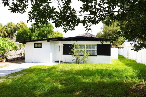Casa en alquiler en Tampa, Florida, 4 dormitorios, 122.63 m2 № 1919001 - foto 2