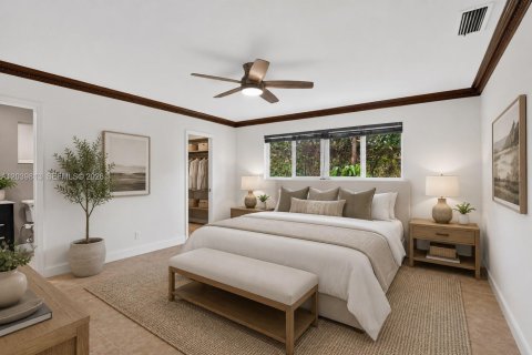 House in Hollywood, Florida 3 bedrooms, 208.47 sq.m. № 2244232 - photo 8