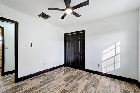Casa en venta en Haines City, Florida, 5 dormitorios, 219.06 m2 № 2226683 - foto 28