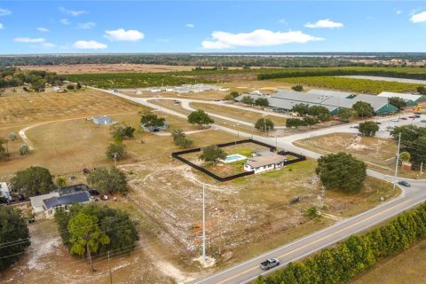 Casa en venta en Haines City, Florida, 5 dormitorios, 219.06 m2 № 2226683 - foto 7