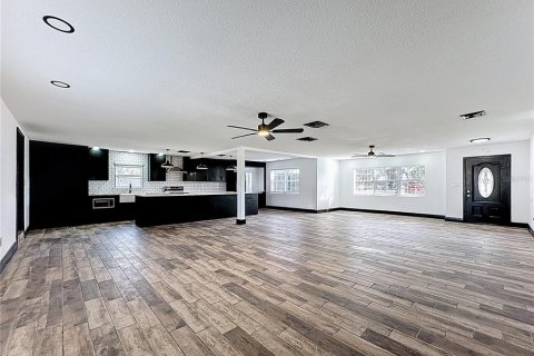 Casa en venta en Haines City, Florida, 5 dormitorios, 219.06 m2 № 2226683 - foto 20