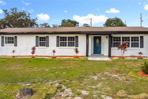 Casa en venta en Haines City, Florida, 5 dormitorios, 219.06 m2 № 2226683 - foto 3