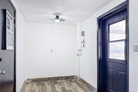 Casa en venta en Haines City, Florida, 5 dormitorios, 219.06 m2 № 2226683 - foto 12