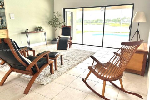 House in Palm City, Florida 3 bedrooms, 211.26 sq.m. № 1811842 - photo 30