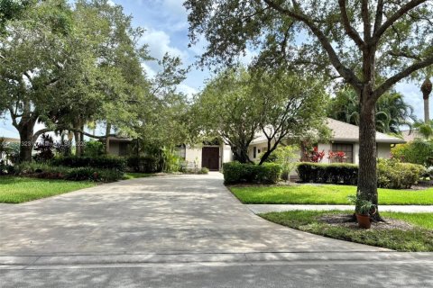 House in Palm City, Florida 3 bedrooms, 211.26 sq.m. № 1811842 - photo 27