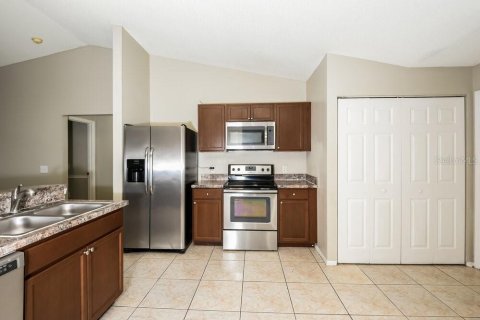 House in Kissimmee, Florida 3 bedrooms, 131.36 sq.m. № 2277815 - photo 7