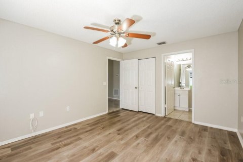 House in Kissimmee, Florida 3 bedrooms, 131.36 sq.m. № 2277815 - photo 10
