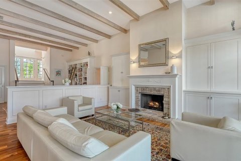 Купить виллу или дом в Сарасота, Флорида 9 комнат, 229.28м2, № 1656877 - фото 14