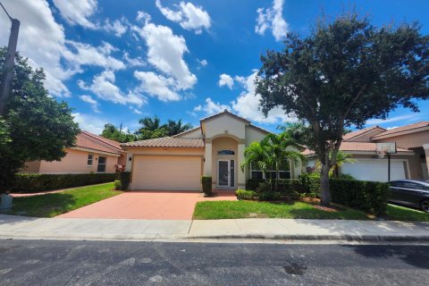 Casa en Pembroke Pines, Florida 3 dormitorios, 182.18 m2 № 2263917