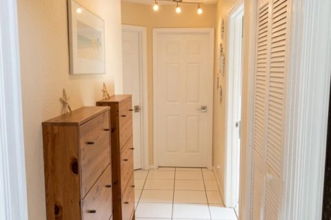 Casa en venta en Pembroke Pines, Florida, 4 dormitorios, 255.76 m2 № 2312087 - foto 15