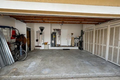 Casa en venta en Pembroke Pines, Florida, 4 dormitorios, 255.76 m2 № 2312087 - foto 23