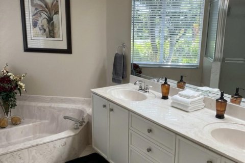 Casa en venta en Pembroke Pines, Florida, 4 dormitorios, 255.76 m2 № 2312087 - foto 13