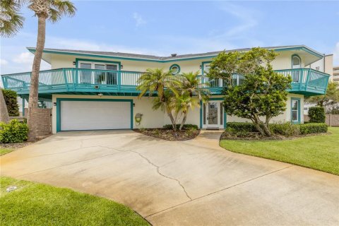 House in New Smyrna Beach, Florida 4 bedrooms, 245.08 sq.m. № 2151513 - photo 11