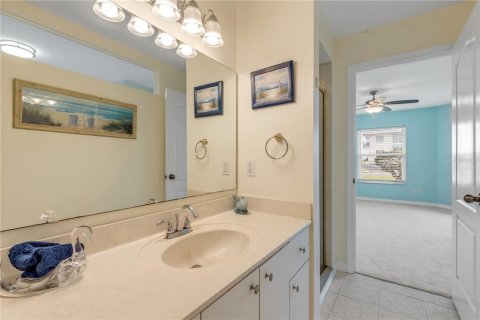 House in New Smyrna Beach, Florida 4 bedrooms, 245.08 sq.m. № 2151513 - photo 20