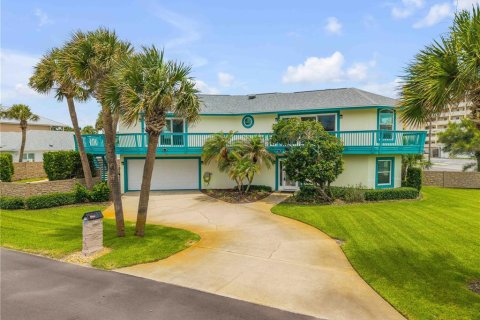 House in New Smyrna Beach, Florida 4 bedrooms, 245.08 sq.m. № 2151513 - photo 4