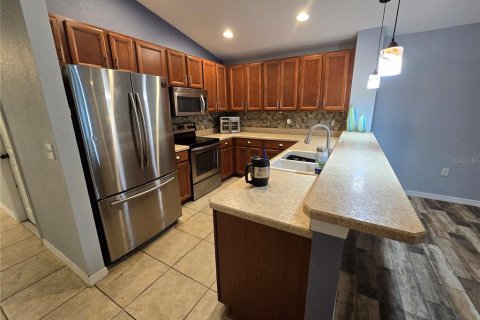 Casa en venta en Oxford, Florida, 3 dormitorios, 138.89 m2 № 1914200 - foto 9