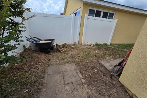 Casa en venta en Oxford, Florida, 3 dormitorios, 138.89 m2 № 1914200 - foto 4