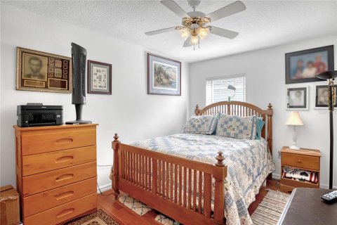 Villa ou maison à vendre à Palm Bay, Floride: 3 chambres, 173.26 m2 № 1884395 - photo 29