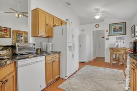 Villa ou maison à vendre à Palm Bay, Floride: 3 chambres, 173.26 m2 № 1884395 - photo 18